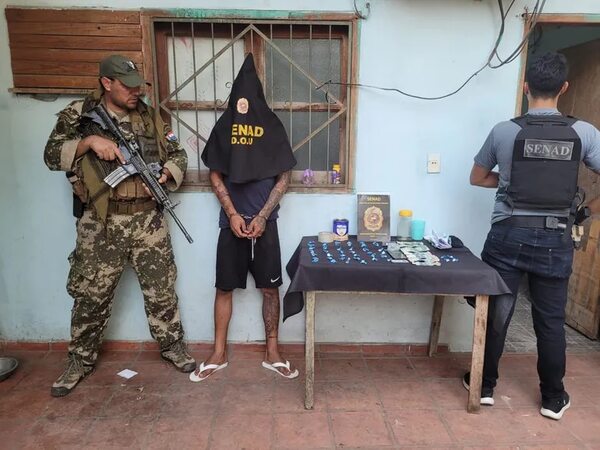 Anulan focos de microtráfico en dos populosos barrios de Asunción - Policiales - ABC Color