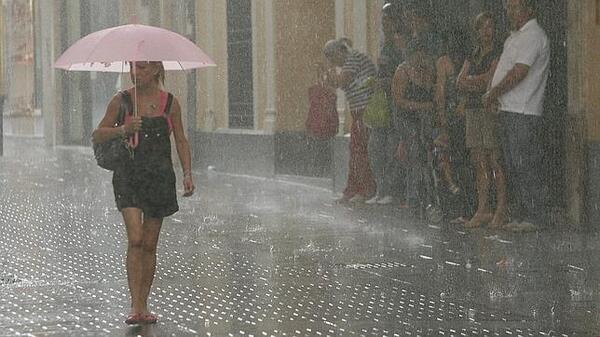 Vuelven las lluvias en mitad de semana con mucho calor