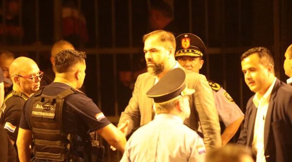 Retorna la calma en Tacumbú tras intervención de autoridades - Oasis FM 94.3