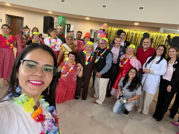 El club de Adultos Mayores "Javy'arã" del IPS de Encarnación triunfa en encuentro nacional en San Bernardino