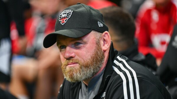 Versus / Wayne Rooney vuelve al fútbol inglés