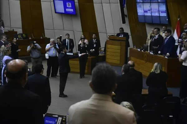 Juró suplente del diputado Yamil Esgaib, suspendido por violencia de género - Política - ABC Color