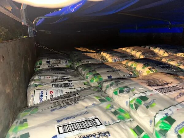 Incautan casi 20 toneladas de azúcar brasileña de contrabando en Canindeyú - Nacionales - ABC Color