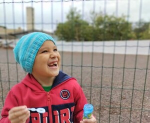 El niño Nicolás muere, tras cumplir su sueño de conocer el mar - Unicanal