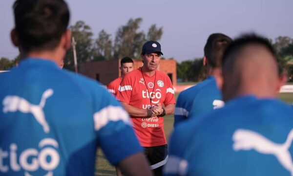 Las fichas que prepara Garnero para su debut con la Albirroja