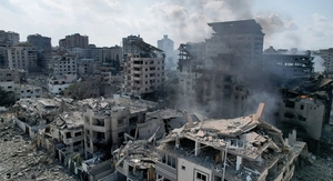 ISRAEL REDOBLÓ SUS BOMBARDEOS EN GAZA, DONDE SE AGRAVA LA SITUACIÓN HUMANITARIA - Itapúa Noticias