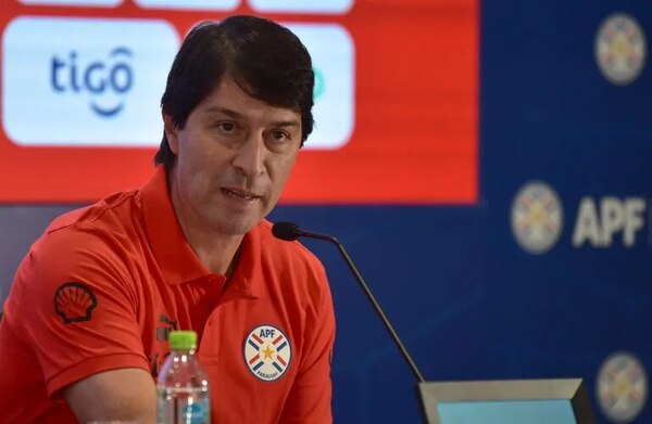 Hablan Daniel Garnero y Miguel Coronel: EN VIVO, la conferencia - Selección Paraguaya - ABC Color