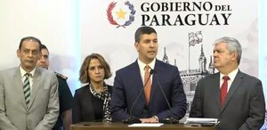 Santiago Peña niega crisis en Tacumbú