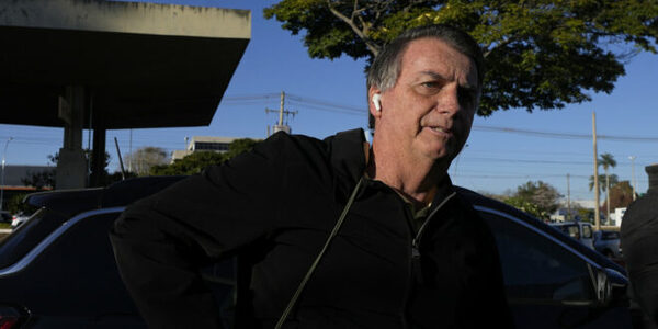Brasil: Justicia electoral juzga de nuevo a Bolsonaro por irregularidades durante la pasada campaña