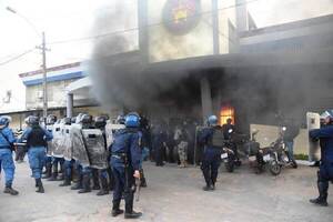 Estallido en Tacumbú deja un muerto •