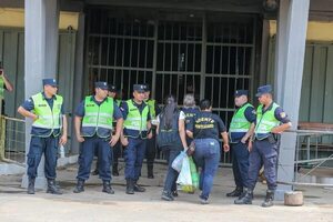 Cárcel de Tacumbú: crisis fue por cambio de funcionarios que ayudaban al clan Rotela, dice especialista - Nacionales - ABC Color