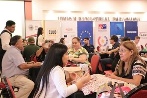 Medio centenar de mipymes participa en rueda de negocios  - Economía - ABC Color