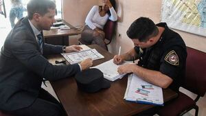 Brasileña fue pillada queriendo conseguir registro mau de cirujana plástica