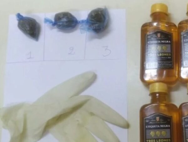 Detienen a guardiacárcel por intentar ingresar droga y alcohol a Tacumbú · Radio Monumental 1080 AM