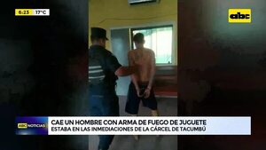Video: Cae un hombre con arma de fuego de juguete - ABC Noticias - ABC Color