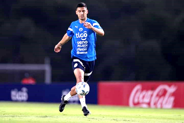 Paraguay enfrenta a Argentina en busca de hazaña en el vecino país - La Clave
