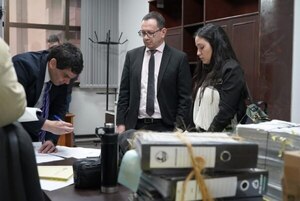 Diario HOY | Corrupción en IPS: allanan oficinas administrativas e incautan documentos