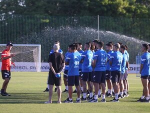 Con el inicio oficial de la era Garnero, Paraguay va por dar la sorpresa ante Argentina · Radio Monumental 1080 AM