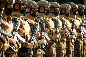 EL SALVADOR: BUKELE CERCA TRES COMUNIDADES CON 4.000 MILITARES Y POLICÍAS EN BUSCA DE PANDILLEROS - Itapúa Noticias