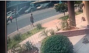 Una mujer muere tras ser arrollada en Fernando de la Mora - Policiales - ABC Color