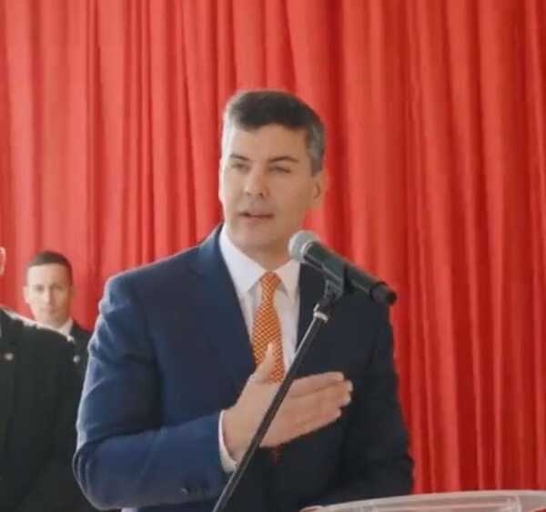 Cancelan deuda con más de 500 docentes reemplazantes por permiso de maternidad - ADN Digital