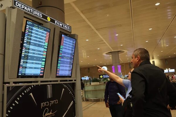 Unos 28 paraguayos son repatriados desde Israel tras inicio de guerra - Nacionales - ABC Color