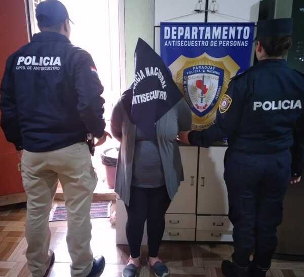 Detienen a mujer por caso de sextorsión en Hernandarias