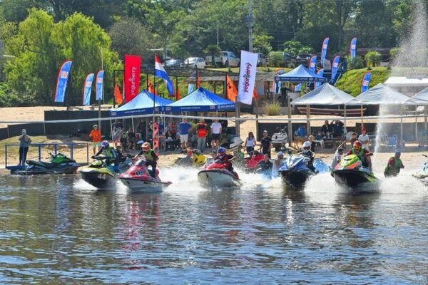 Campeonato Nacional de Motos Acuáticas 2023 se realiza en Villa Florida