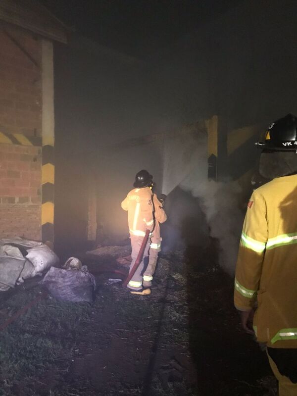CORTO CIRCUITO PROVOCÓ INCENDIO EN SECADERO DE YERBAMATE EN EDELIRA