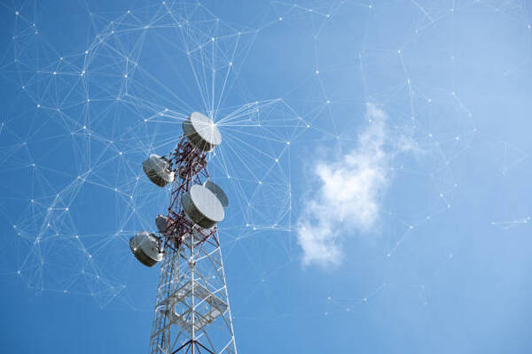 Argentina espera recaudar 1.050 millones de d贸lares en licitaci贸n de redes 5G - Revista PLUS