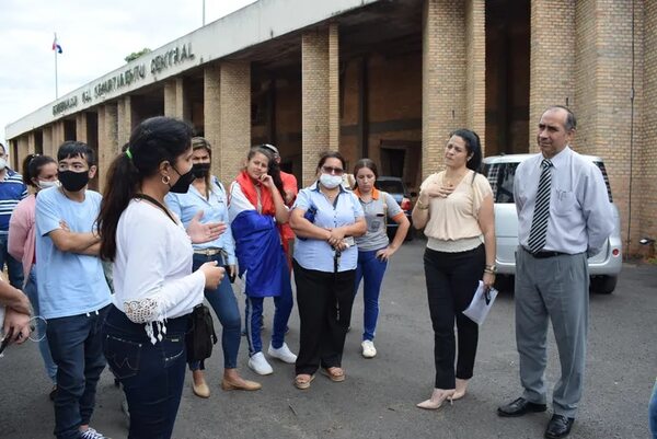 Gobernación de Central: docentes denuncian que no cobran salario desde julio - Nacionales - ABC Color