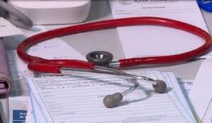 Imputan a brasileña por presentar título de medicina y varios documentos falsos