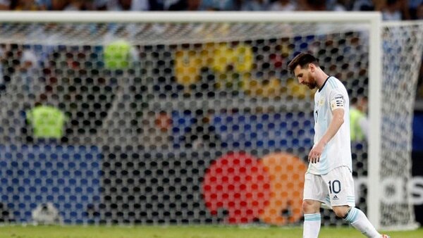 Scaloni confirma el equipo sin Messi