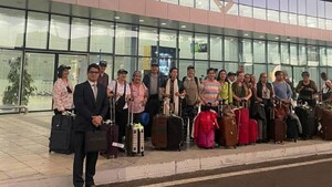 Repatriados: pasada la medianoche llegarán 7 compatriotas desde Israel
