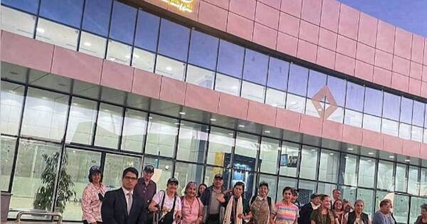 La Nación / Llegan los primeros repatriados de Israel