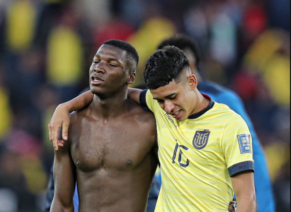 Versus / Ecuador, que comenzó con tres puntos menos, ya superó a Paraguay