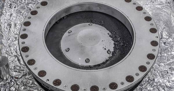 La Nación / Asteroide Bennu contiene elementos clave para origen de la vida