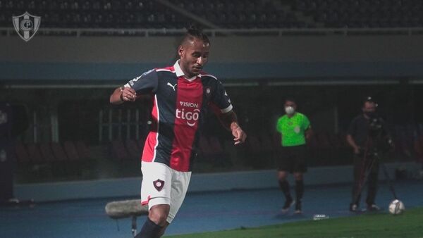 FIFA obliga a Cerro a pagar deuda a Gonçalves