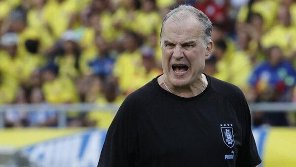 Bielsa valora el punto que logró Uruguay en Colombia