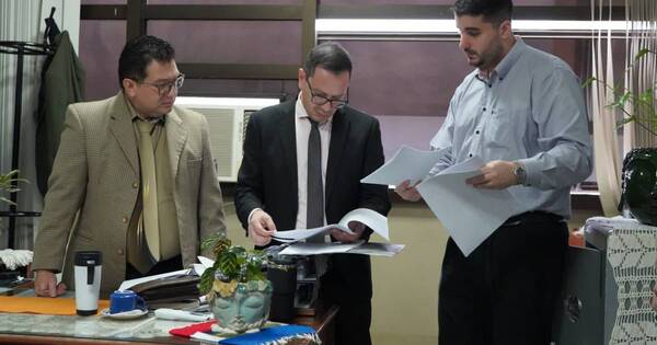 La Nación / Fiscalía allanó oficinas de IPS por denuncias de Contraloría