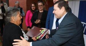 Indert inició la entrega de 934 títulos en varios departamentos