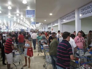 Feriado prolongado en Brasil genera buen movimiento en el sector comercial