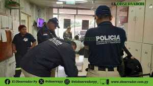 Detienen a dos funcionarios judiciales tras denuncia de la Corte por falsificación