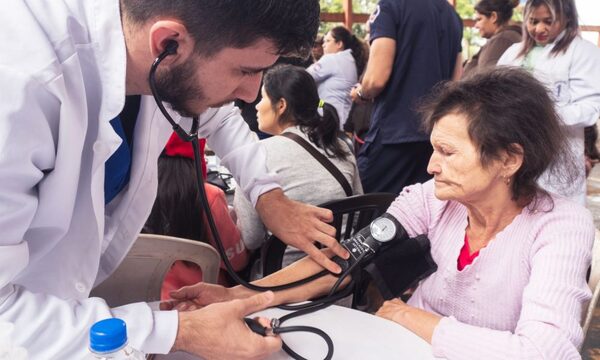 Día de gobierno departamental beneficia a más de 1.000 personas