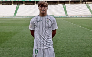 Versus / Joven futbolista español se encuentra desaparecido
