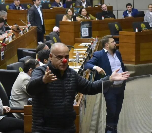 Diputados se burlan y dejan “nocaut” a Bachi tras veto de Peña contra el despojo - Política - ABC Color