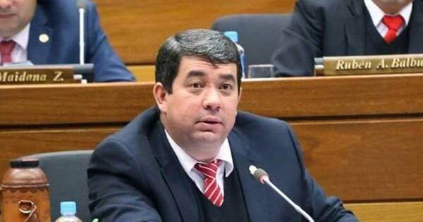 La Nación / Juez dispuso bloqueo de cuentas bancarias de exdiputado Ever Noguera