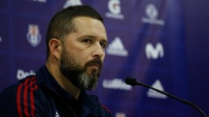 Exjugador chileno tiroteó por lo del Mundial 2030: "La palabra traidores les queda chica"