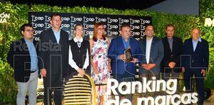 Tajy se alza nuevamente con el premio Ranking de Marcas 2023, como la aseguradora m谩s recordada y preferida - Revista PLUS