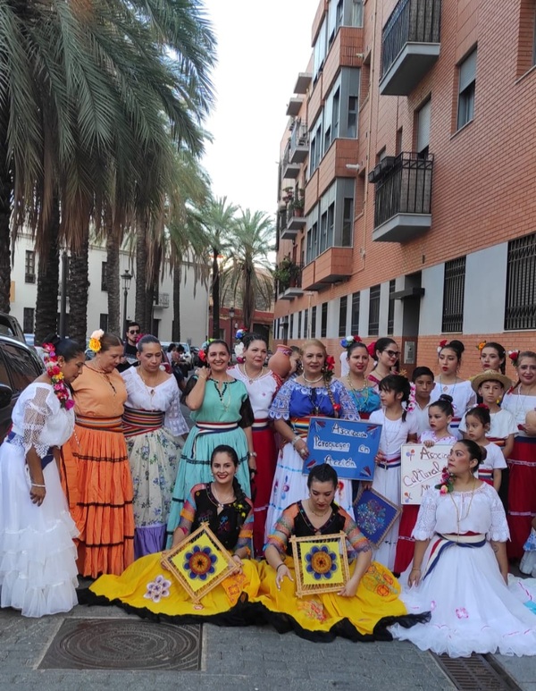 Paraguayos en España conmemoran Día de la Raza y la Hispanidad.